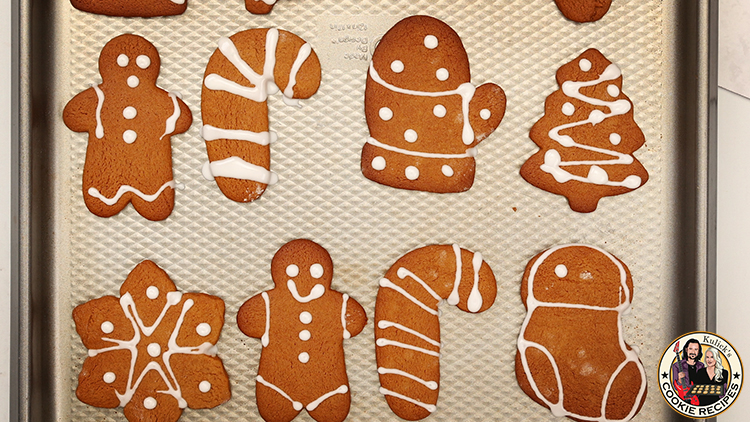 Should gingerbread cookies be hard or soft