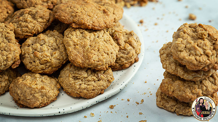 What makes oatmeal cookies dry