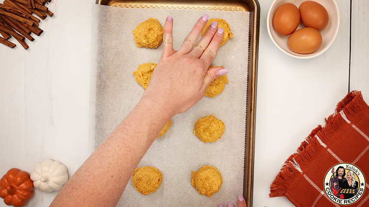 Can you refrigerate pumpkin cookie dough