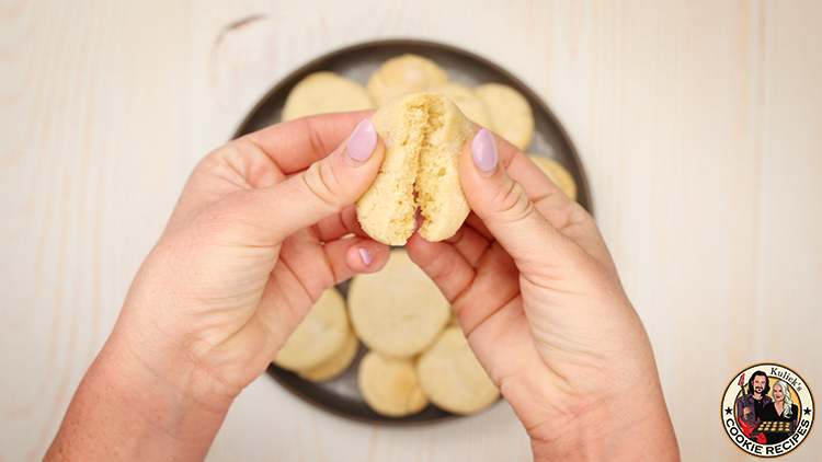 What makes a cookie soft and chewy or crispy